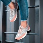 sneakersy z diamentami